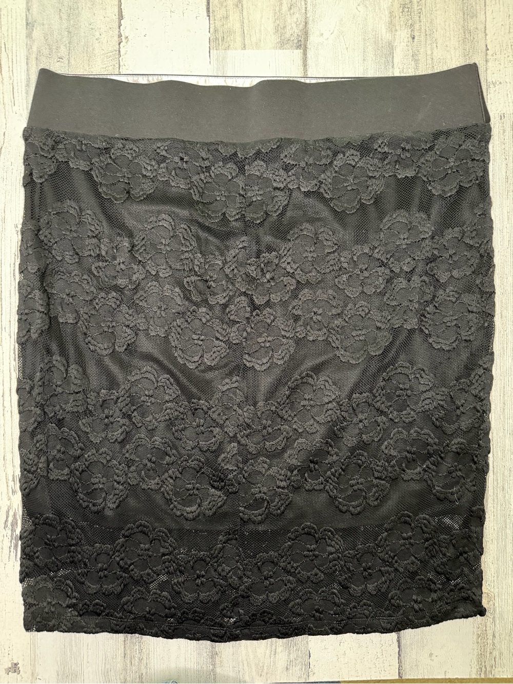 Maurices XXL Black Floral Lace Pencil Skirt Stretch Lined
